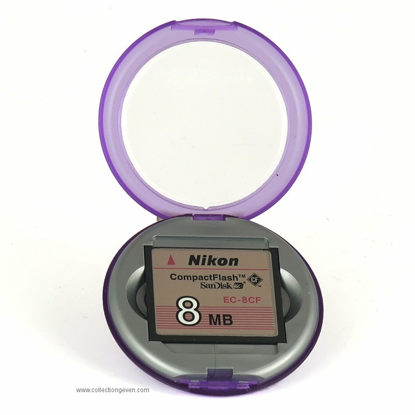 Carte mémoire Nikon 8 MB, CompactFlash.
Marque : NIKONFabricant : San Disk, Memorex
Pays : Chine
Date de début : © 1999Date de fin : 9999
Dimensions : 43 x 36 mm (carte) ; Ø = 70 mm (boîte)Poids : 34 g (carte + boîte)
Type : support numérique ; couleurProcess : numérique
Sensibilité : -
Expiration : -
Nb vues : -Format : -
Code DX : Réf : EC-8CF
Commentaires : -
Liens web : -
Accessoire présenté :
N° de série : -
Accessoires : Boîte plastique Memorex.
Notice : -
Commentaires : -
N° inventaire : ACC0721
ACC0721.jpg