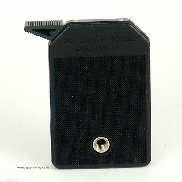 Adaptateur pour pied photo 2210 inclus dans le set d'accessoires Polaroid 186. Il permet de fixer un Polaroid de la série 1000 sur un pied avec une vis 1/4 .
Marque : POLAROIDFabricant : Polaroid
Pays : États-Unis
Date de début : 1976Date de fin : 9999
Dimensions : 76 x 63 x 14 mm
Commentaires : Le coffret incluant cet accessoire :
Liens web : -
Accessoire présenté :
N° de série : -
Accessoires : -
Notice :
Commentaires : -
N° inventaire : ACC0953_01
ACC0953_01.jpg