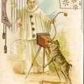 Pierrot photographiant un chien (bouledogue)<br />(CAP0518)
