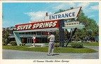 Photographe devant le Florida's Silver Springs(CAP0559)