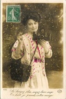 Femme avec appareil stéréo Mackenstein(CAP1024)