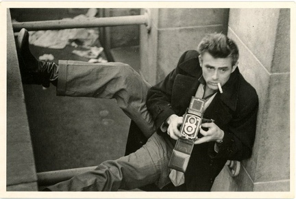 James Dean with his camera(CAP1708)