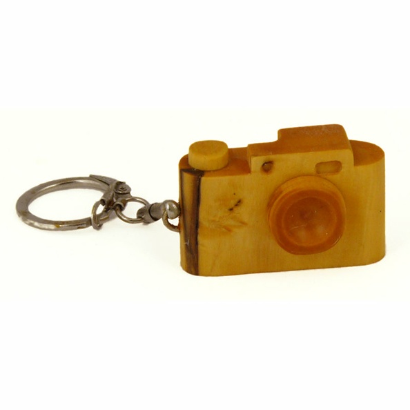 Porte-clés réalisé en buis par Georges Durand pour le Club Niépce Lumière.
Fabricant : ? ; Marque : Club Niépce Lumière
Date : 2016
Pays : France
Dimensions : 48 x 27 x 18 mm
Commentaires :
GAD1333_01.jpg
