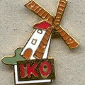 Iko, moulin à vent(PIN0460)