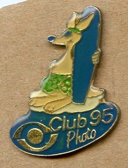 Club 95 Photo(bleu)(PIN0680)