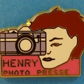 Henry, Photo Presse(PIN0740)