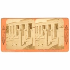 2911 - Galeries de la grande cour du temple de Touthmes 1er, à Médinet-Abou (Thèbes) (~ 1870)(VUD0010)