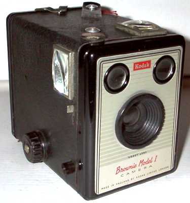 Brownie Model I (Kodak) - 1957(UK)(APP0453)