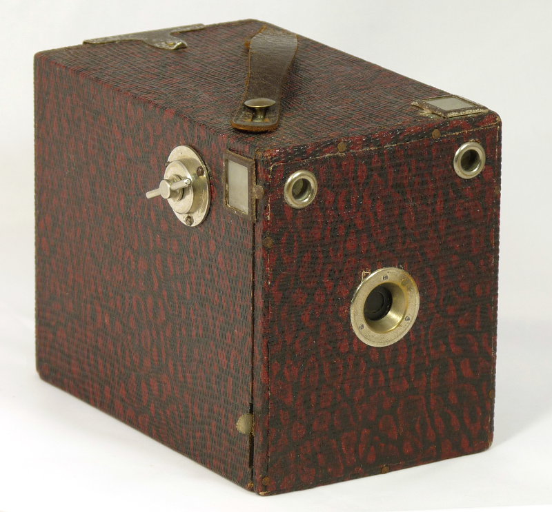 box (Plavic ?) - ~ 1920(APP2594)