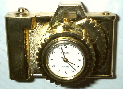 Petite horloge de table, dorée
GAD0492
-
Fabricant: LikesMarque:
Date: GAD0492.jpg