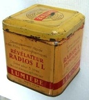 Boîte de révélateur Radios LL (Lumière) - ~ 1930(ACC0462)