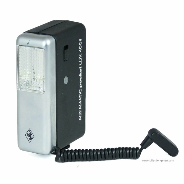 Agfamatic pocket LUX 400t (Agfa)
ACC0786
-
Fabricant / Marque : AGFA
Pays : Allemagne
Date : ~ 1976
Dimensions : 30 x 93 x 60 mm
Lampes : -
Réflecteur : -
Orientable : non
NG : ?
Table des distances : -
Modes : automatique
Synchronisation : cordon avec prise flip-flash
Alim : 4 piles AA
Fixation : sabot
Accessoires : -
Etui / sac : -
Notice : -
Commentaires :
- Témoin de charge
- Flash sur un Agfamatic 4008 :
ACC0786_01.jpg