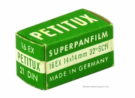 Petitux Super Pan Film (W. Kunik)(ACC0793)