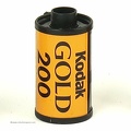 Film 135 : Kodak Gold 200<br />(200 ISO, 24 poses, anglais)<br />(ACC0869)