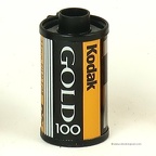 Film 135 : Kodak Gold 100(100 ISO, 36 poses, anglais)(ACC0877)