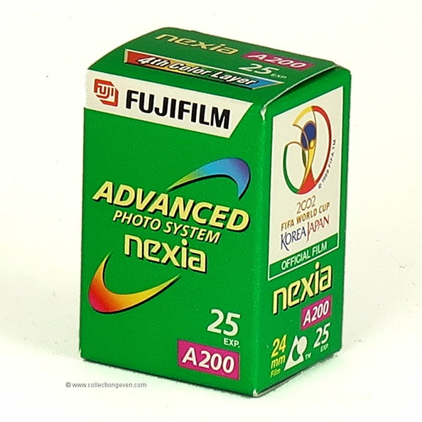 Marque : FUJIFabricant : Fujifilm
Pays : JaponLangue : en, de, fr, es
Date de début : > 1996Date de fin : < 2011
Type : film APS ; négatif couleurProcess : C-41, CN-16
Sensibilité : 200 ISO
Expiration : 7.2003
Nb vues : 25Format : APS
Dimensions : 53 x 36 x 28 mm (boîte)
Code DX : ?
Notice : à l'intérieur de la boîte
Commentaires : Official film 2002 FIFA World Cup, Korea, Japan
Liens web : -
N° inventaire : ACC0930_01
ACC0930_01.jpg