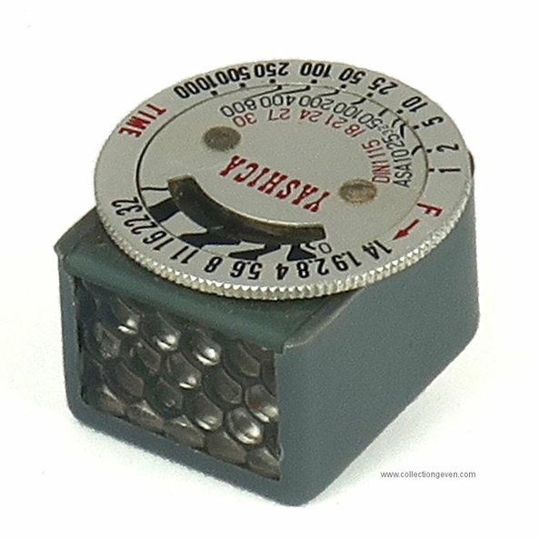 Marque : YASHICAFabricant : Yashica
Pays : Japon
Date de début : ~ 1962Date de fin : 9999
Dimensions : 33 x 25 x 34 mmPoids : 25 g (sans étui), 34 g (avec étui)
Matériau : Couleur :
Type : Sefixation : clip-on
Lumière : réfléchie
Sensibilité : 10 - 800 ASA (11 - 30 DIN)IL (EV) : -
Ouvertures : 1,4 à 32
Vitesses : 1 s à 1/1000 s
Cinéma : -
Pile : -
Commentaires : -
Liens web : -
Accessoire présenté :
N° de série : -
Accessoires : Étui en cuir marron marqué « Yashica ».
Notice : -
Commentaires : -
N° inventaire : ACC1017_01
ACC1017_01.jpg