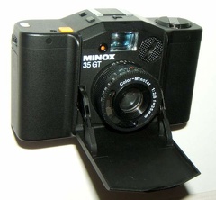 35 GT (Minox) - 1981(25 - 800 ASA)(APP0174)