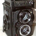 Mat-124 G (Yashica) - 1975<br />Yashinon 1:3,5 - Copal SV<br />(APP0264)