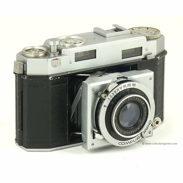 Nom : Karat 12
Marque : AGFAFabricant : Agfa
Publicité : -
Pays : Allemagne
Date de début : 1946Date de fin : 1949
Type : klapp 24 x 36 (FKFH)
Dimensions, fermé : 128 x 81 x 50 mmOuvert : 128 x 81 x 69 mm
Poids : 563 g
Matière : métal gainéCouleur : noir, gris
Surf. sensible : film karatFormat : 24 x 36 mm
Objectif :
- Nom : Karat-XenarType : ?
- Marque : Schneider
- Ouverture : 2,8Focale : 50 mm
- Fixation : rentrant à souffletMonture : non interchangeable
Diaphragme :
- Type : iris
- Ouverture : 2,8 à 16
Obturateur :
- Nom : Compur-RapidType : central
- Marque : Deckel
- Vitesses : 1 s à 1/500 sPose : B, T
- Retardateur : non
- Armement : levier sur l'obturateur
Film, plaque :
- Compte-vues 1 : compteur 12 vues
- Protection 2 expos : oui
- Avancement : levier
Flash :
- Synchro : X
- Flash interne : non
Posemètre :
- Type : sans
- Plage : -
- Automatisme : manuel
Mise au point :
- Type : hélicoïdaleMinimum : 1 m
- Télémètre : RF couplé
Viseurs :
- Viseur 1 : galilée fixe
Autres :
Niveau à bulle : XXX
Porte-acc. 1 : sabot non synchroniséPorte-acc. 2 : -
Écrou de pied : 3/8 "
Déc. vertical : -Horizontal : -
Bascule avant : -Arrière : -
Commentaires : - Bague pour le calcul de la profondeur de champ en fonction de l'ouverture et de la distance.
- Bague de rappel du film : Isopan (F, ISS, U), Isochrom, Agfacolor (K, T, .).
- La pose T est obtenue par le déplacement d'un petit curseur, près du déclencleur, et qui bloque celui-ci lorsqu'il est en pose B.
- Quelques petits changements le différencient du modèle Karat 2,8 d'avant-guerre: sabot, embout du déclencheur large.
- Le Karat 2,8 a été renommé Karat 12, après guerre, pour le différencier du Karat 36 pour film 135.
Liens web :-
Appareil présenté :
N° de série : AR 1039
N° objectif : 21567N° obturateur : 6195534
Accessoires : - Sac tout-prêt en cuir brun foncé Agfa, doublé velours violet.
Notice : -
Commentaires :
N° inventaire : APP2743_01
APP2743_01.jpg
