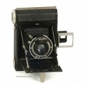 Ikonta (Zeiss Ikon) - 1931<br />(520/18 I)<br />Novar 1:4,5 - Derval<br />(APP3220)