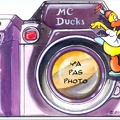 Carte d'anniversaire: Mc Ducks, appareil réflex mauve<br />(CAP0229)