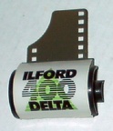 Magnet : Ilford Delta 400(GAD0136)