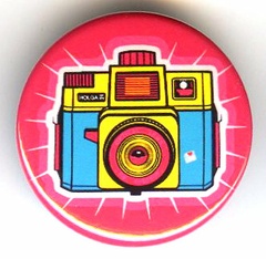 Badge : Lomography, appareil coloré(GAD0868)
