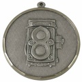 Pendentif, médaille Rolleiflex<br />(Ø = 50 mm)<br />(GAD0933)