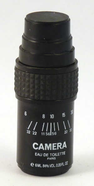Flacon d'eau de toilette Max Deville
GAD1146
-
Date: ?
Pays: France
Dimensions: h = 60 mm, Ø = 23 mm
Commentaires:
Flacon de 6 ml.
Parfums Max Deville, Paris.
Autre version (en gris) :
GAD1146_01.jpg