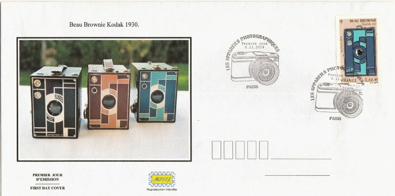 Enveloppe 1er jour: Beau Brownie, Kodak, 1930
Pays: France
Éditeur: MPSSJ
Date d'émission, lieu: 9.11.2014
Dimensions: 220x110mm
Réf timbre:
Commentaires: -
PHI0627_01.jpg