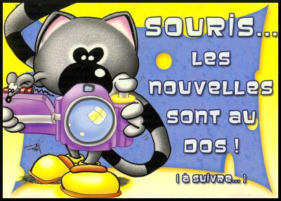 « Souris... Les nouvelles sont au dos! », chat photographe(CAP0437)