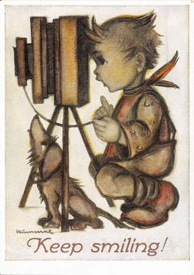 Enfant photographiant, avec un chien (Hummel)(CAP0527)