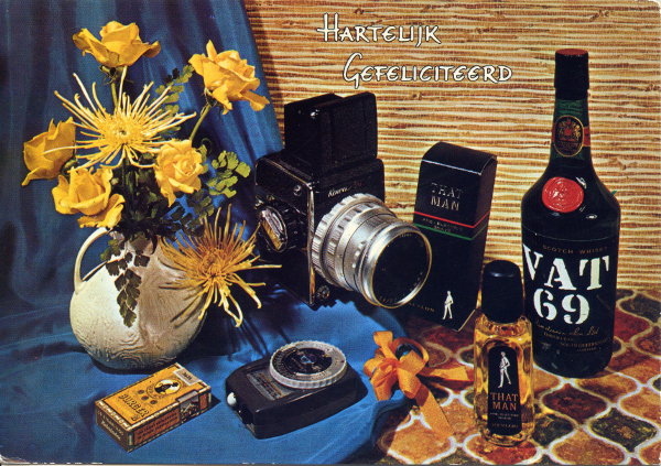Nature morte: Kowa,posemètre Lunasix, VAT 69
« Hartelijk Gefeliciteerd »
CAP1275
-
Texte recto:
« Hartelijk Gefeliciteerd »
Texte verso: -
Vue recto: photo couleur
Date: 1981
Pays: Pays-Bas
Editeur / imprimeur: Sleding, Kruger
Type: CPM
Fête: félicitations
Dos: divisé
Ecrite: oui; Timbre: 45c; Date d'oblitération / lieu: 4.5.1981 / Zwolle
Forme: coins carrés
Format: 146 x 103 mm
Appareil présenté: Kowa 6 x 6, Gossen Lunasix
Réf: 860 865
Commentaires: -
CAP1275_01.jpg